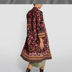 sale. New Alice Olivia kimono